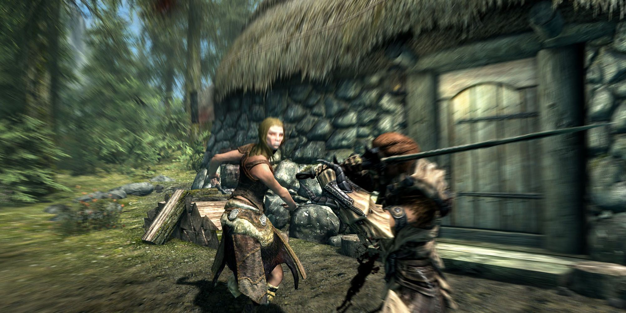Green Pact Hunter Swings At Bandit With Sword