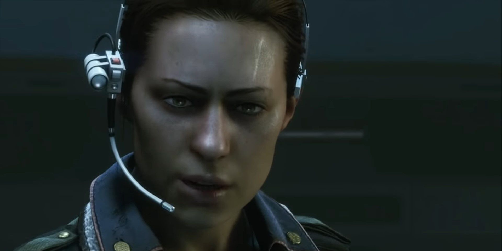 Amanda talking with Samuels through Sevastopol's comms during the Just Out of Reach achievement.