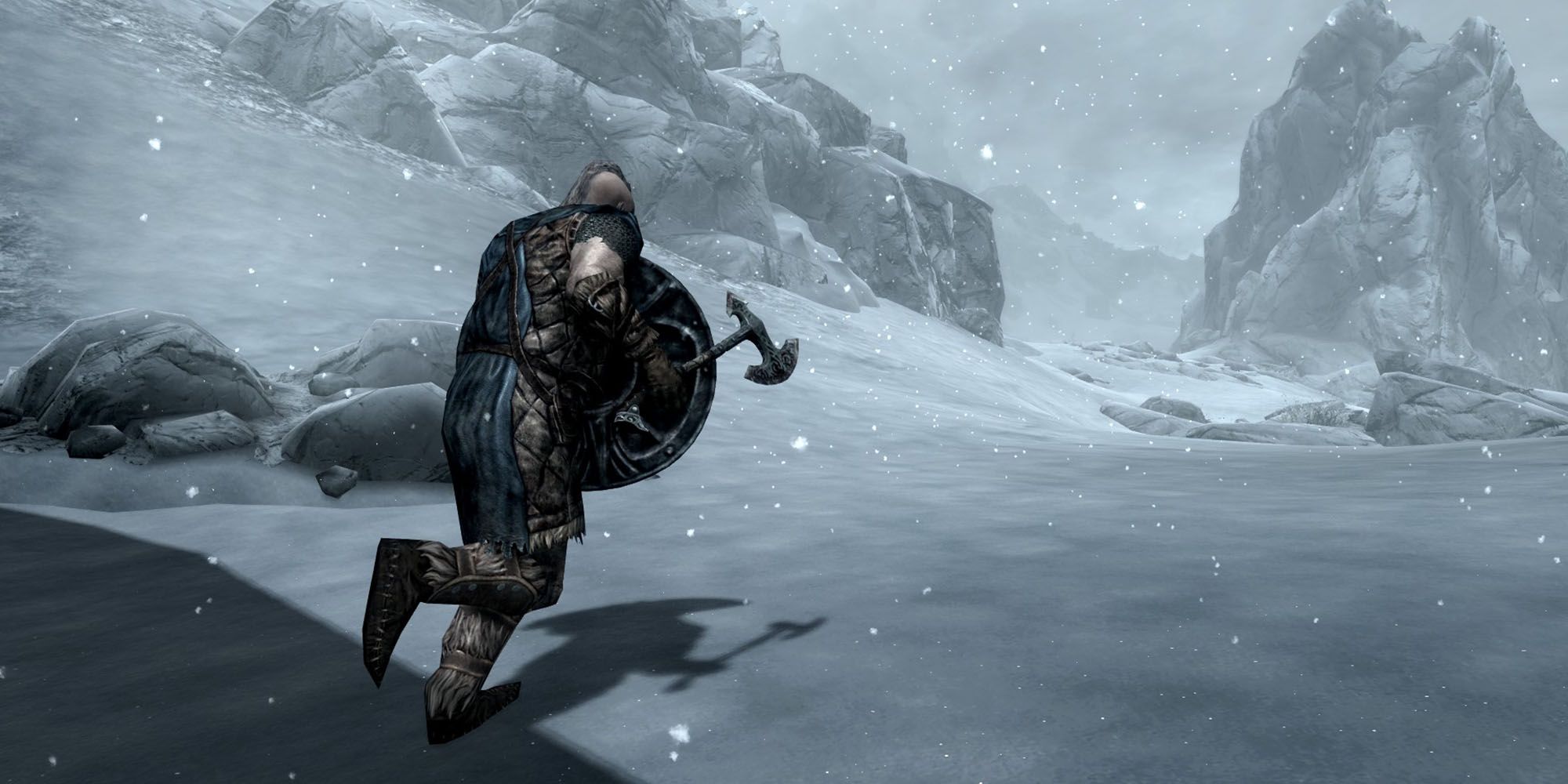 Viking Nord Running Through Snow In Windhelm