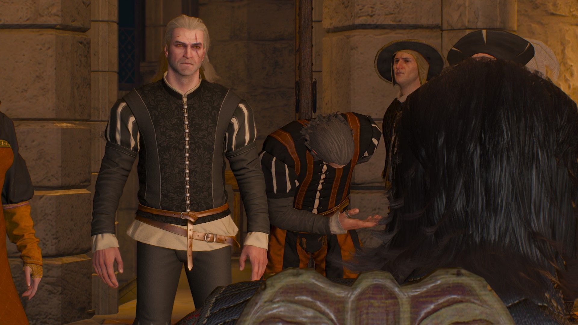 Geralt stares at Emhyr while a noble makes a sweeping bow in the background.