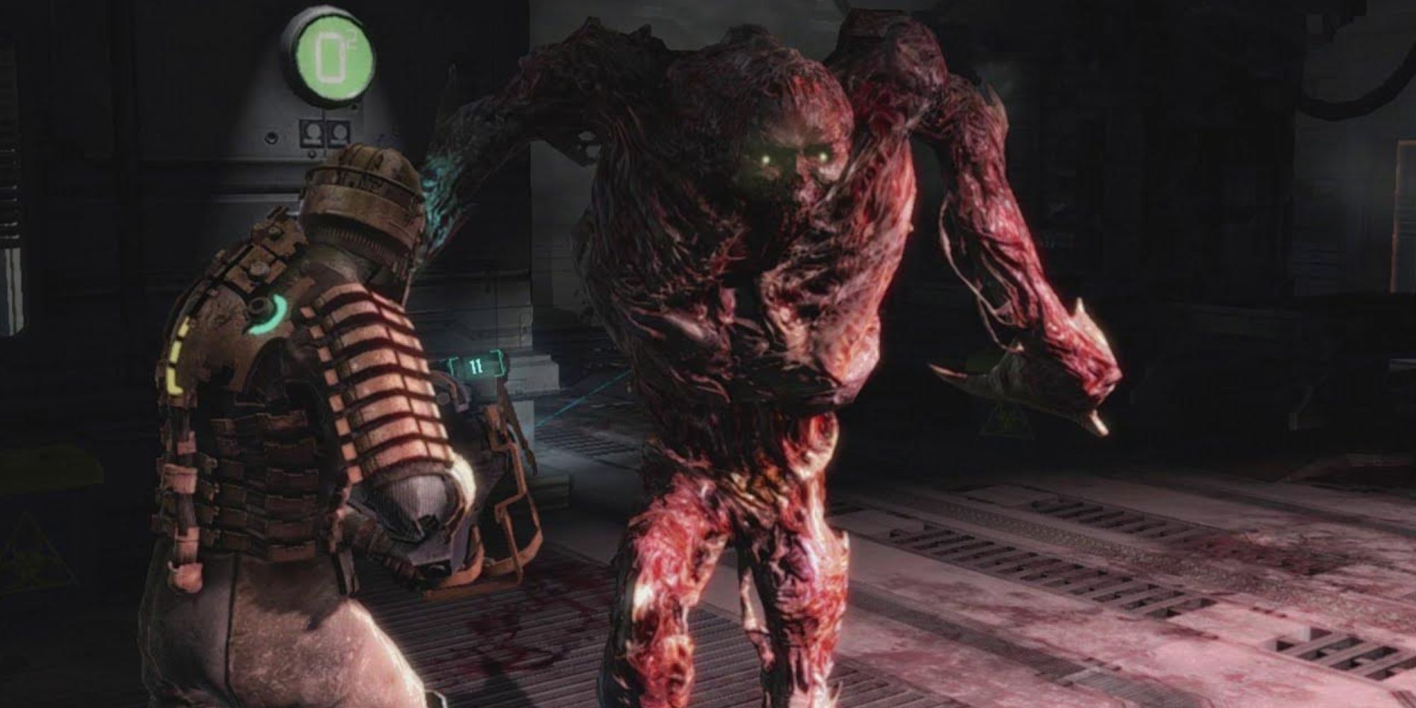 Isaac Clarke fighting against a Hunter in Dead Space