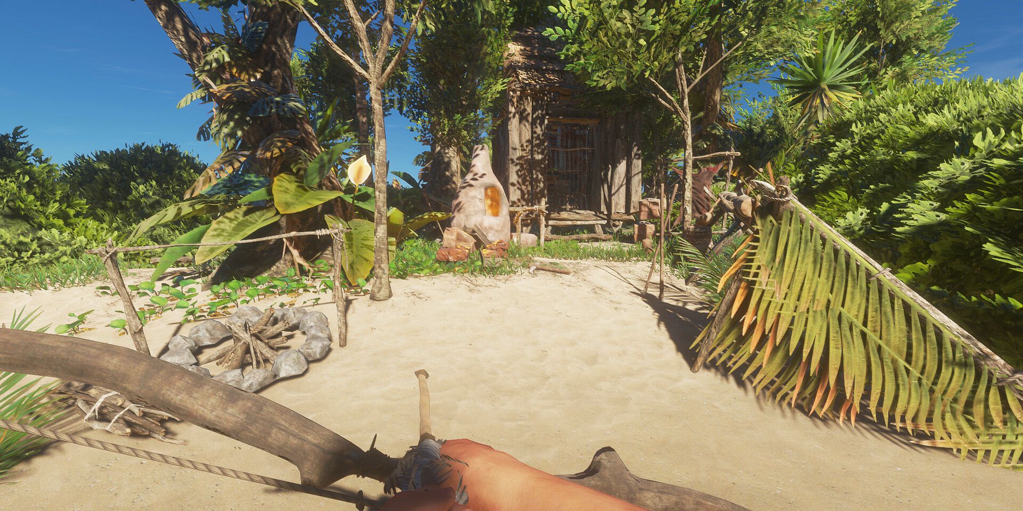 shelter, bow and fire in stranded deep