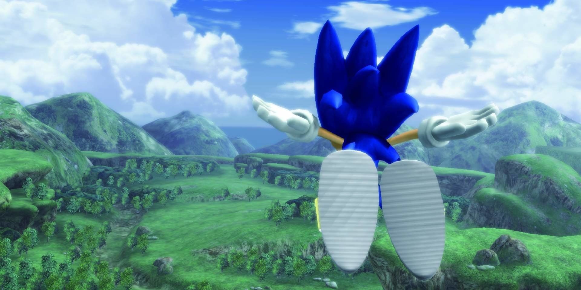 Sonic falling from high up