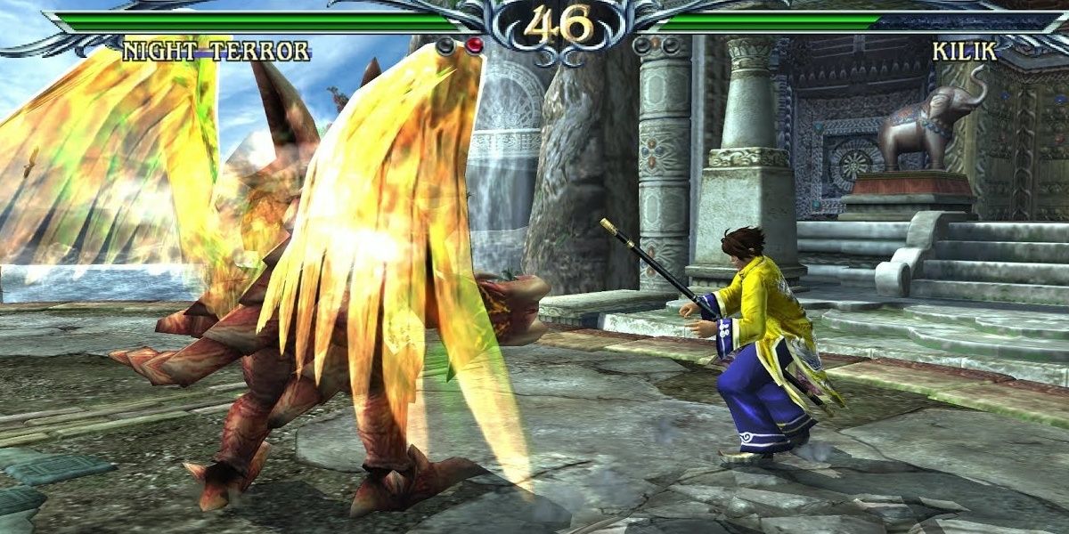 Night Terror and Kilik battle one another