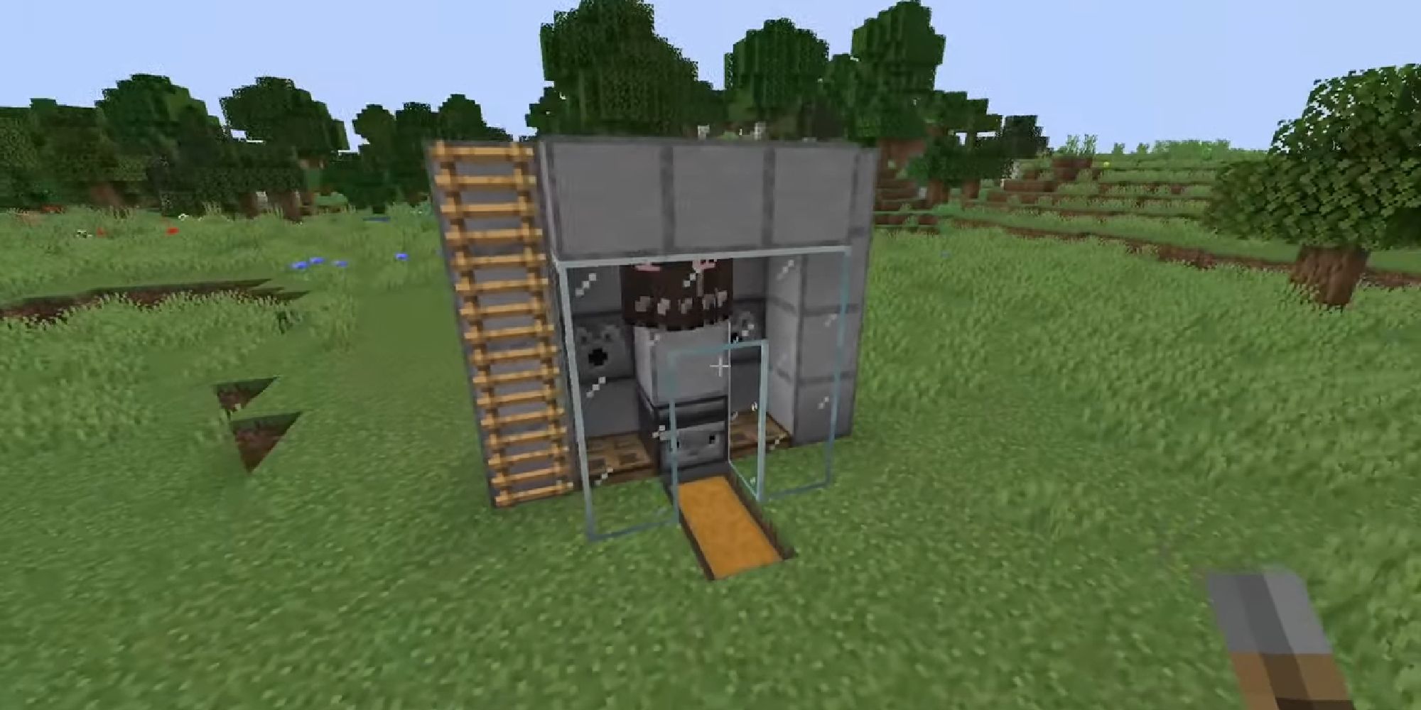Minecraft Redstone Cow Farm With Ladder And Observer