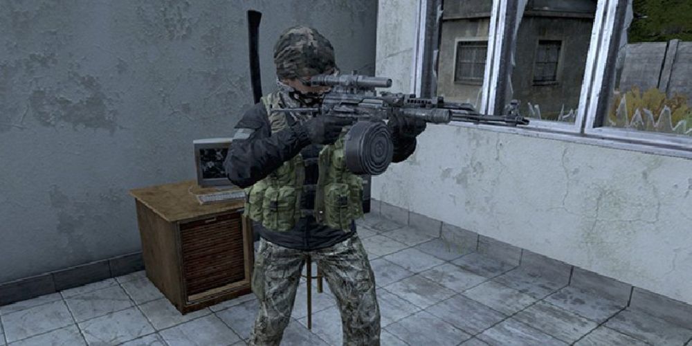 dayz character aiming heavily modded assault rifle off screen