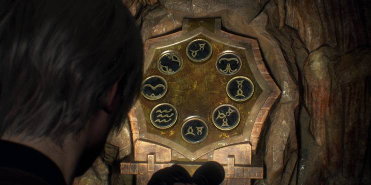 the pedestal guarding the apostate's head in resident evil 4 remake, with the correct buttons pressed