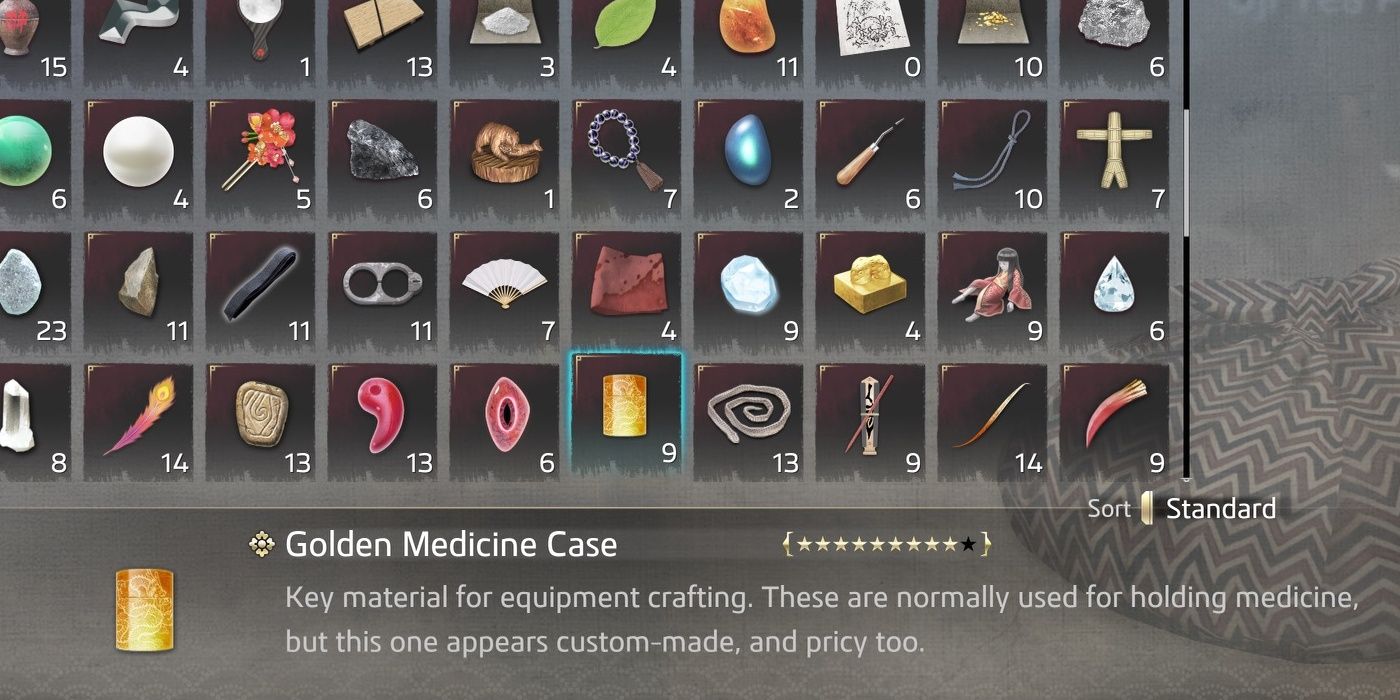 The Golden Medicine Case and its item description in the inventory menu.