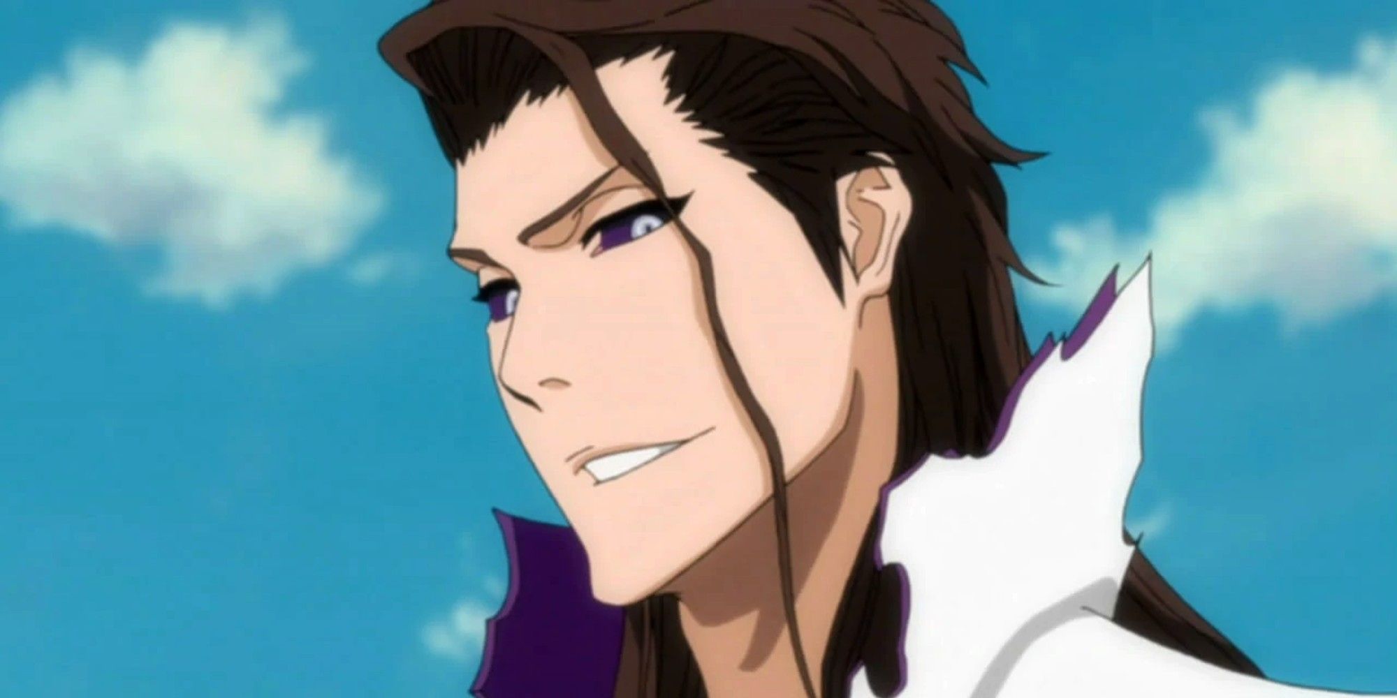 Aizen Sousuke looking at the camera with sharp eyes - Bleach