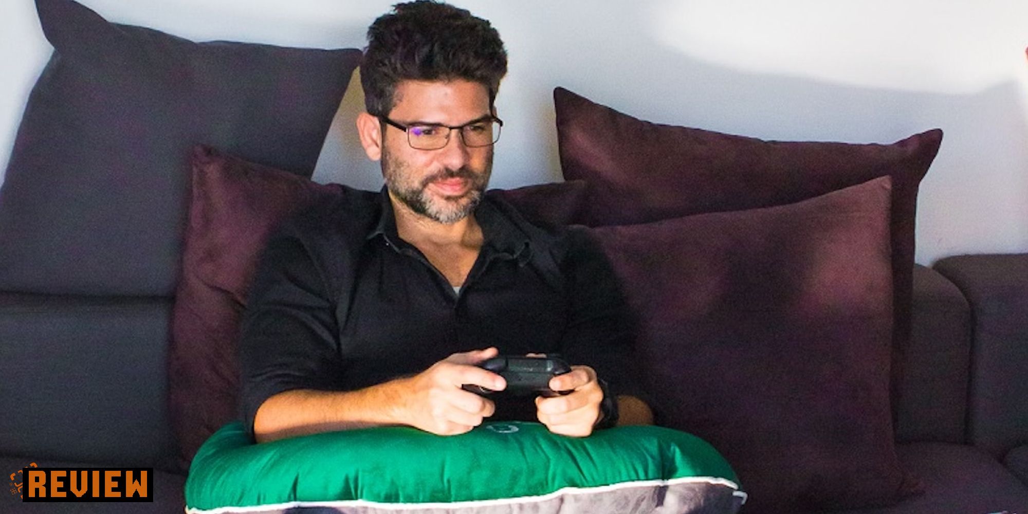Valari Gaming Pillow review: Simple, ergonomic comfort for marathon gaming  sessions