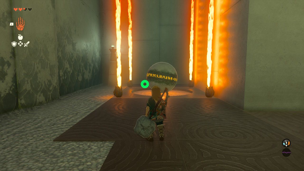 Link looks at the large orb near the four pillars of fire
