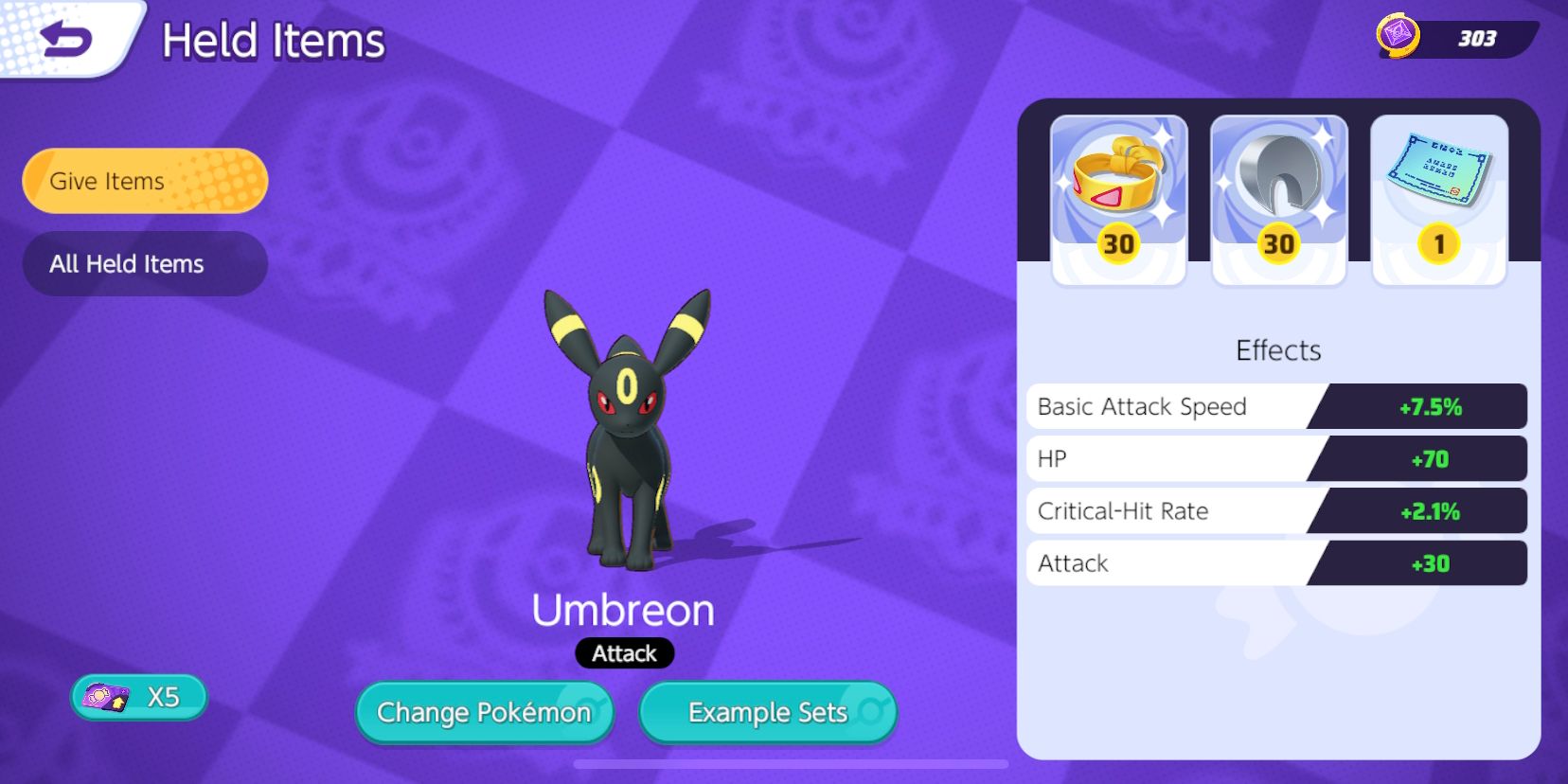 Umbreon saved item selection screen with Muscle Band, Razor Claw, and Weakness Policy chosen