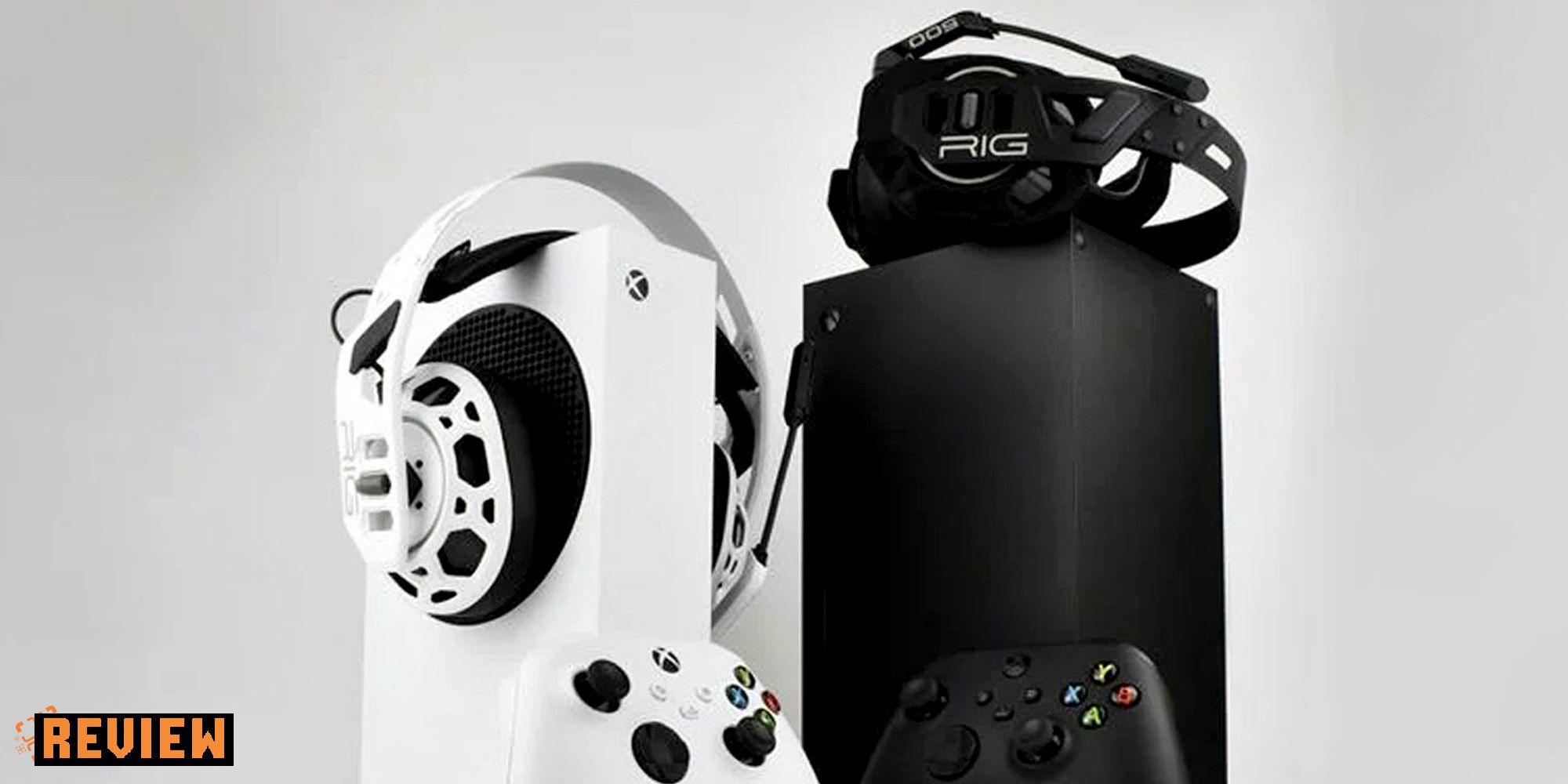 Product shot of Rig 500 Pro HC Headset with Xbox S and X.