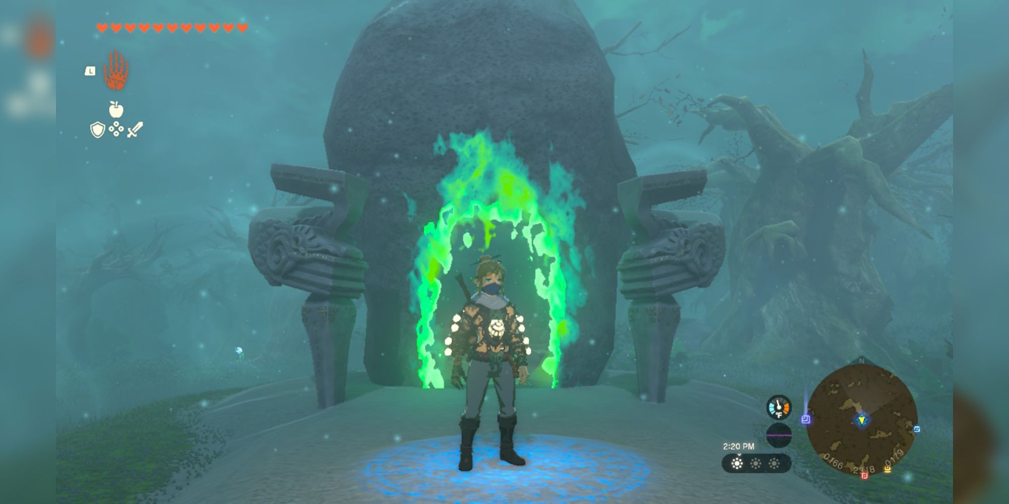 Link stands in front of a glowing green portal to the shrine.