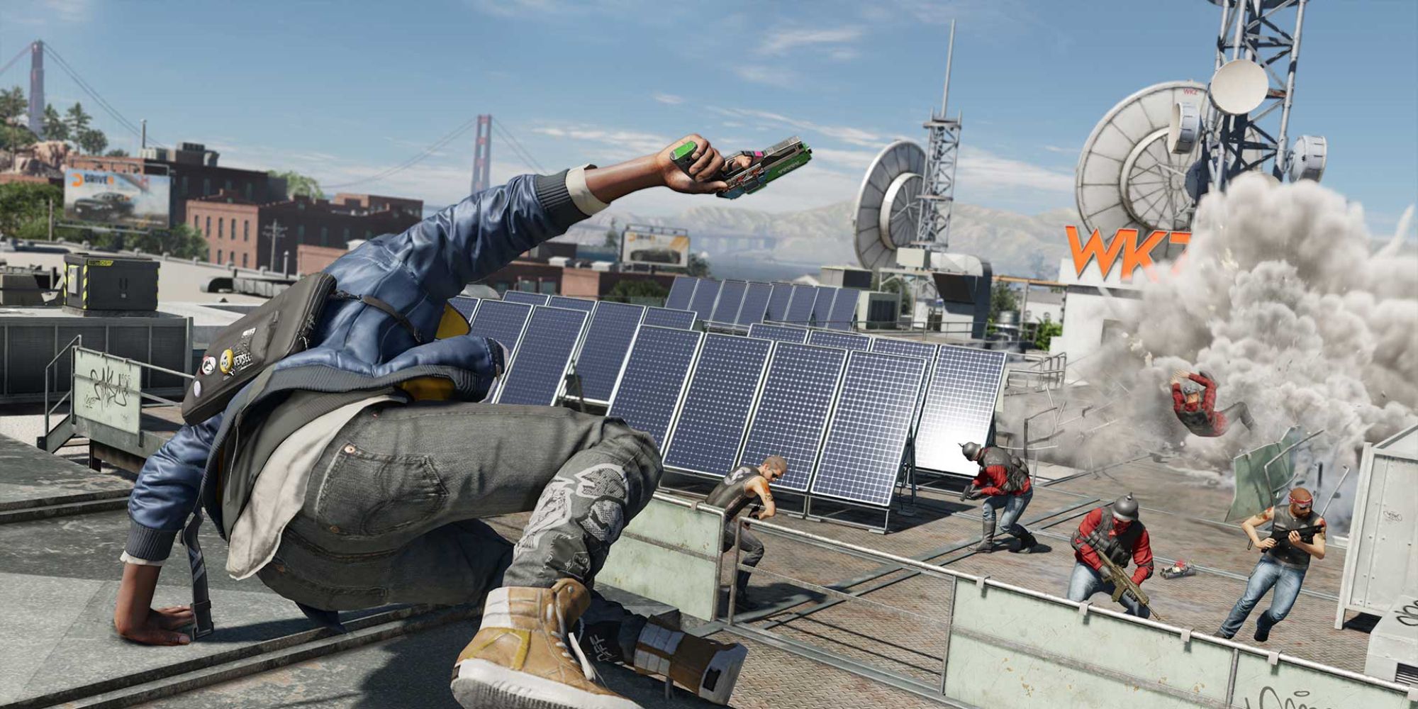 Ein Bild von Marcus aus Watch Dogs 2, der während des Kampfes mit dem Enhanced Parkour Mod über ein Gebäude klettert. 