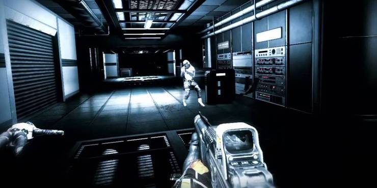 agent-miles-kilo-verses-enemy-soldiers.jpg (740×370)