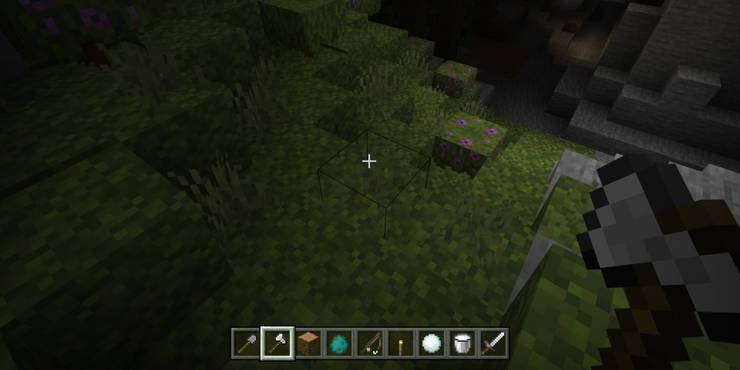 minecraft-holding-axe.jpg (740×370)
