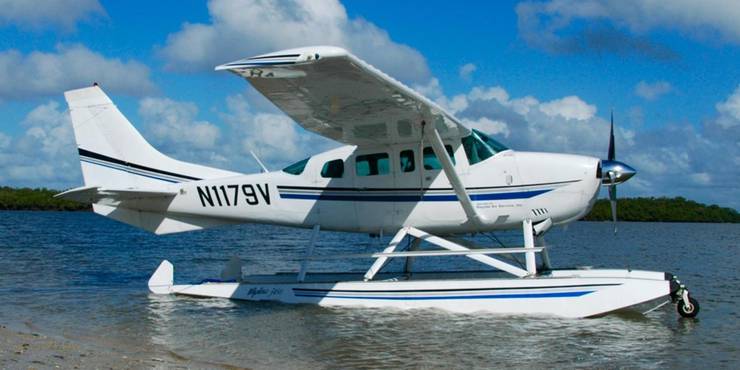 seaplane.jpg (740×370)