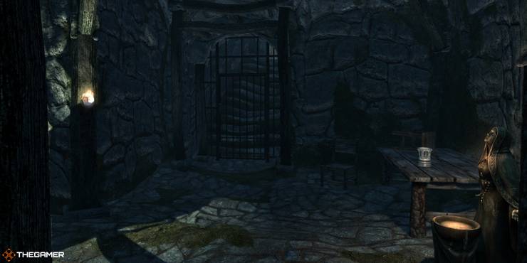 skyrim-alternate-life-forgotten-cell-intro-screenshot.jpg (740×370)