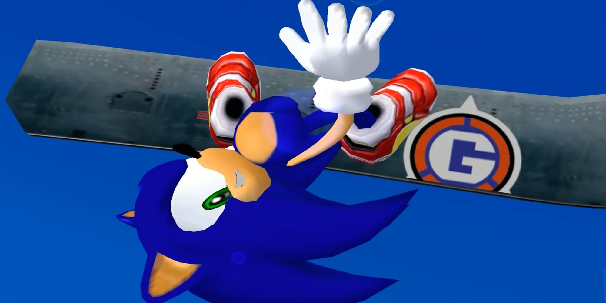 Sonic Adventure 2 - Sonic Escaping A G.U.N. Helicopter Before City Escape