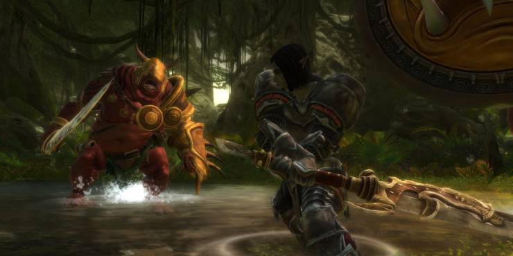 kingdoms-of-amalur-reckoning-character-swinging-at-creature.jpg (740×370)