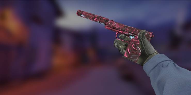 Player inspecting USP-S Target Acquired in Counter Strike: Global Offensive.