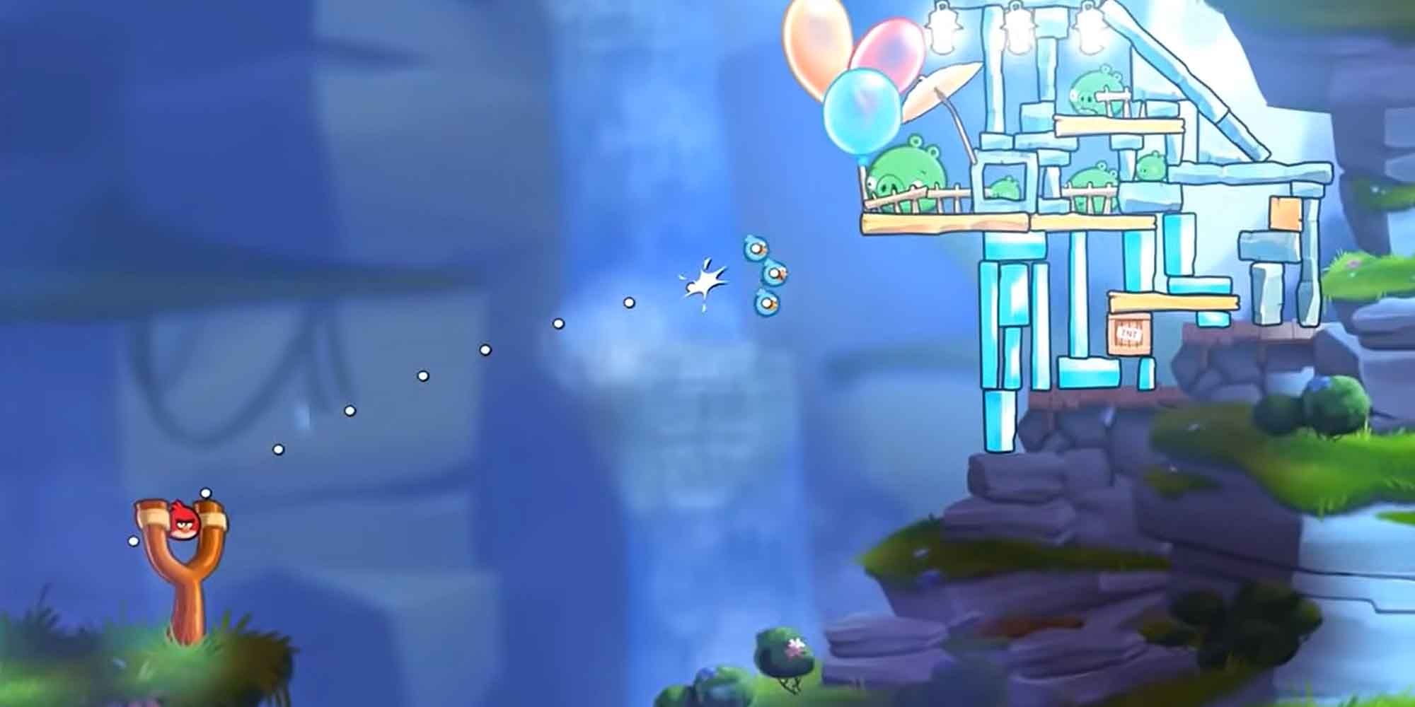 Trying to destroy the pigs' structure in Angry Birds 2
