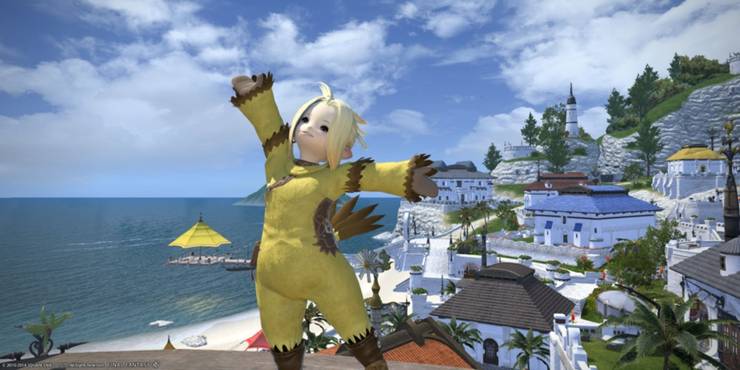 final fantasy character wearing yellow feathered chocobo armor