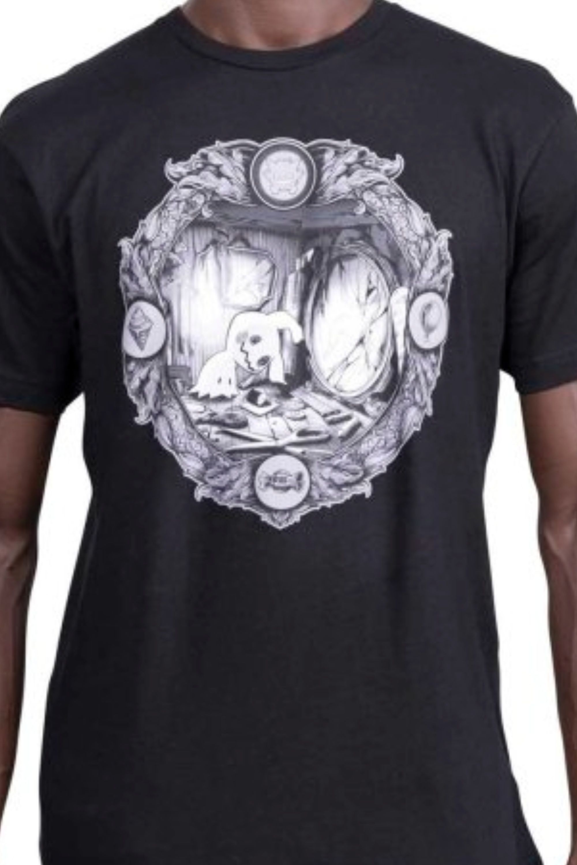 Mimikyu Pokemon Center × Vic Lee: Pokemon Scary Stories T-Shirt