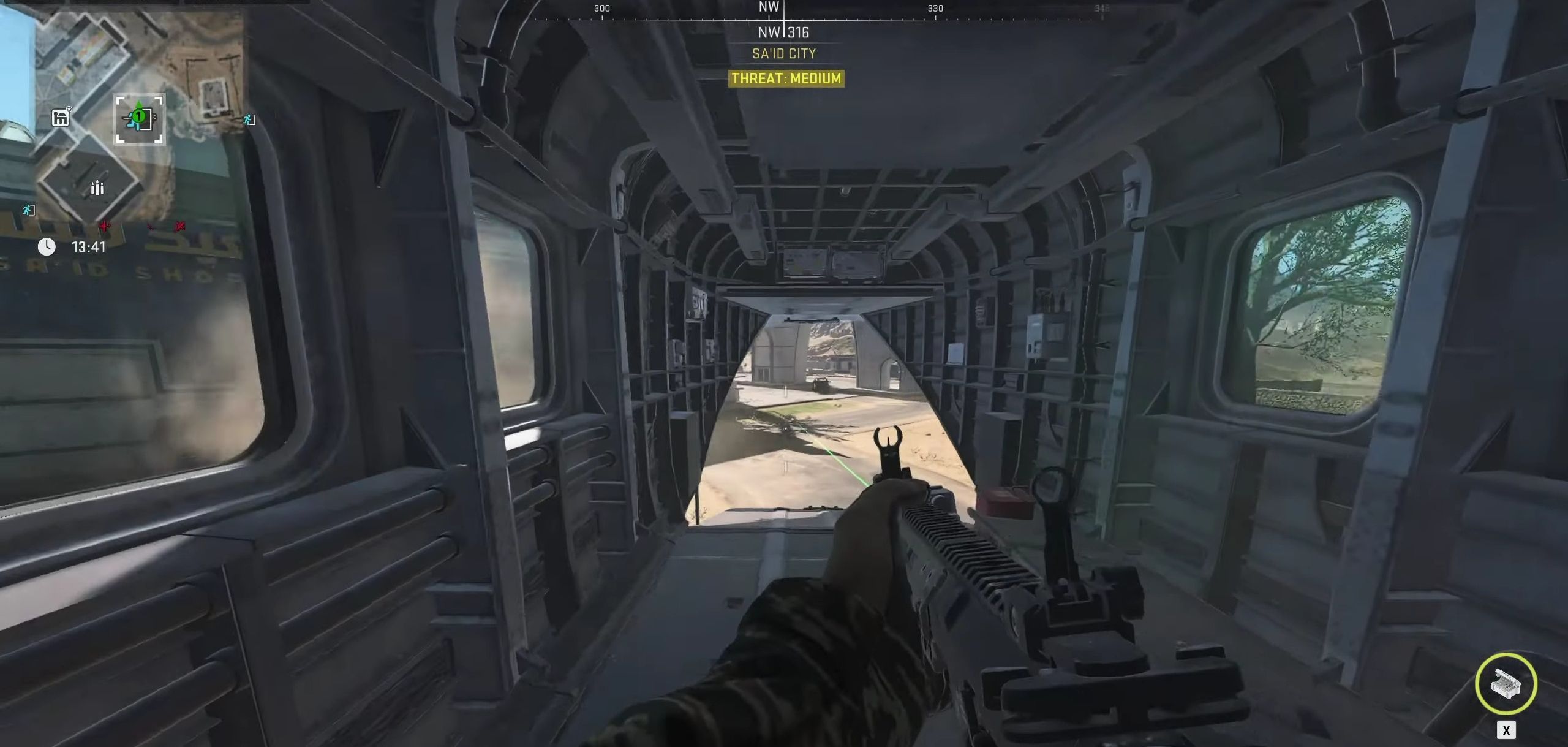 A player exfiling a DMZ session with the eight gas canisters in Cleanup mission.