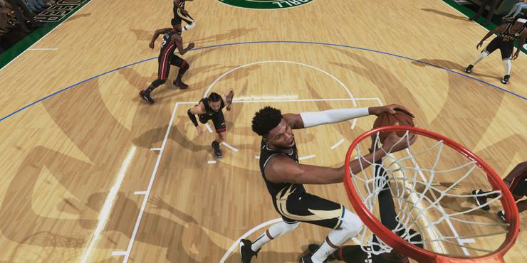 Giannis Antetokounmpo dunk