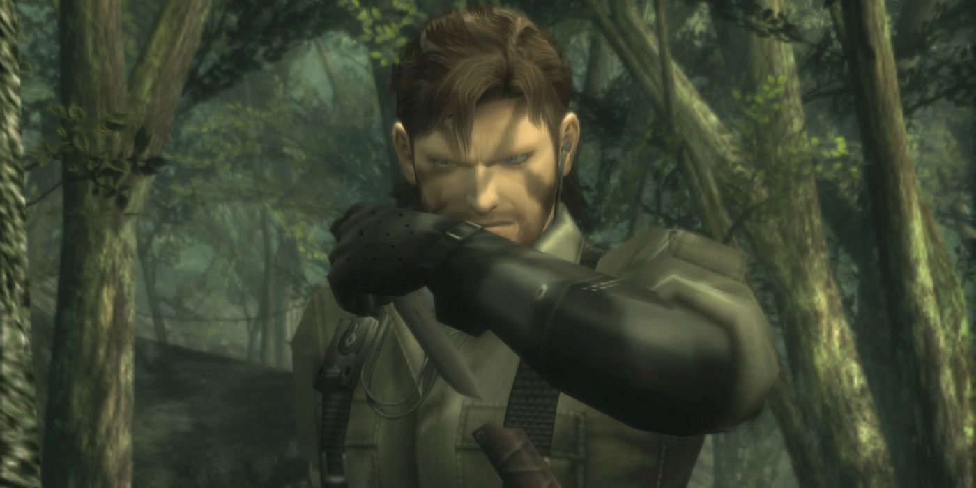 Snake drawing a knife Metal Gear Solid 3