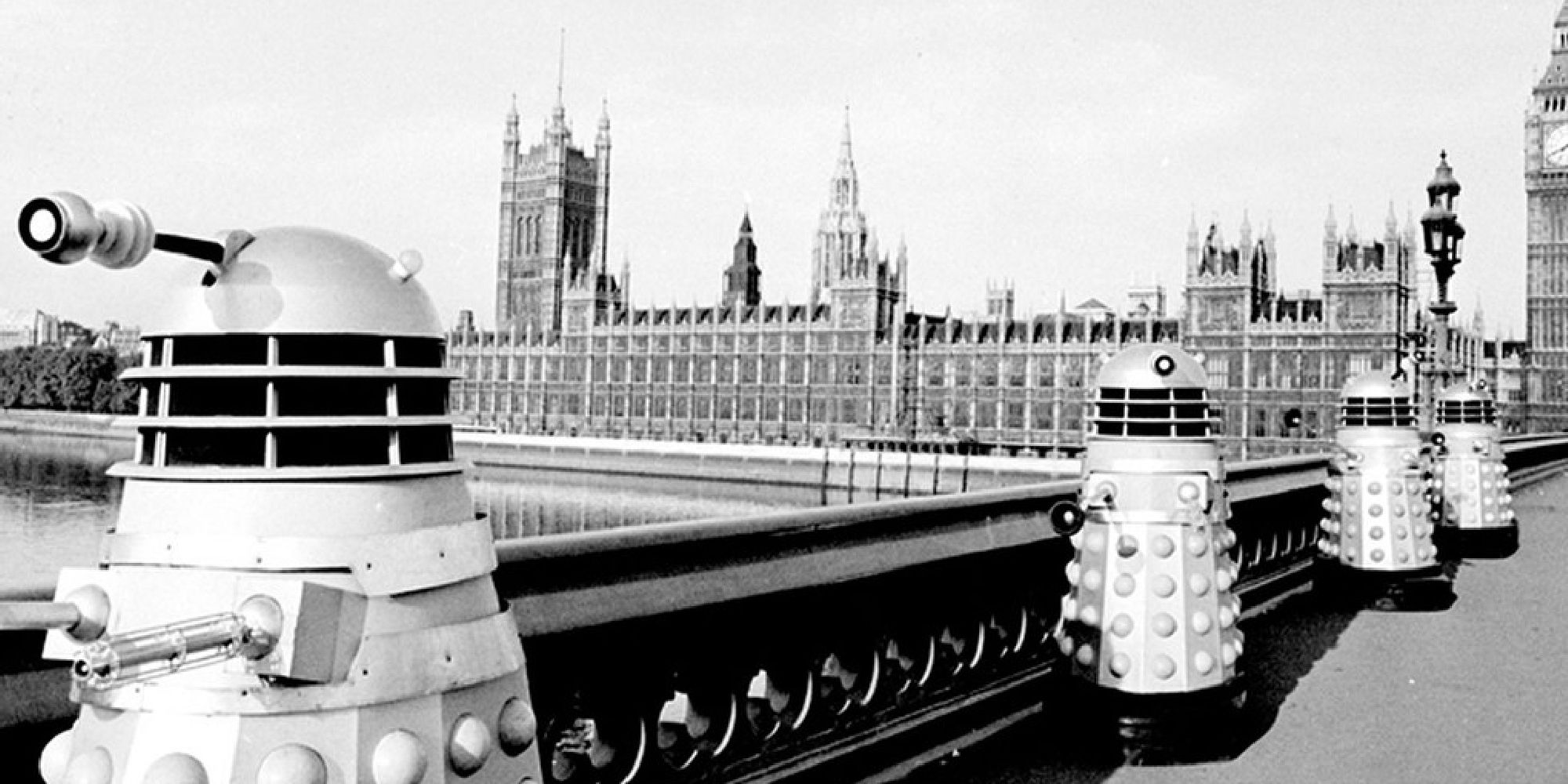Daleks crossing a bridge in London in front of Big Ben, taken from Doctor Who's Dalek Invasion of Earth