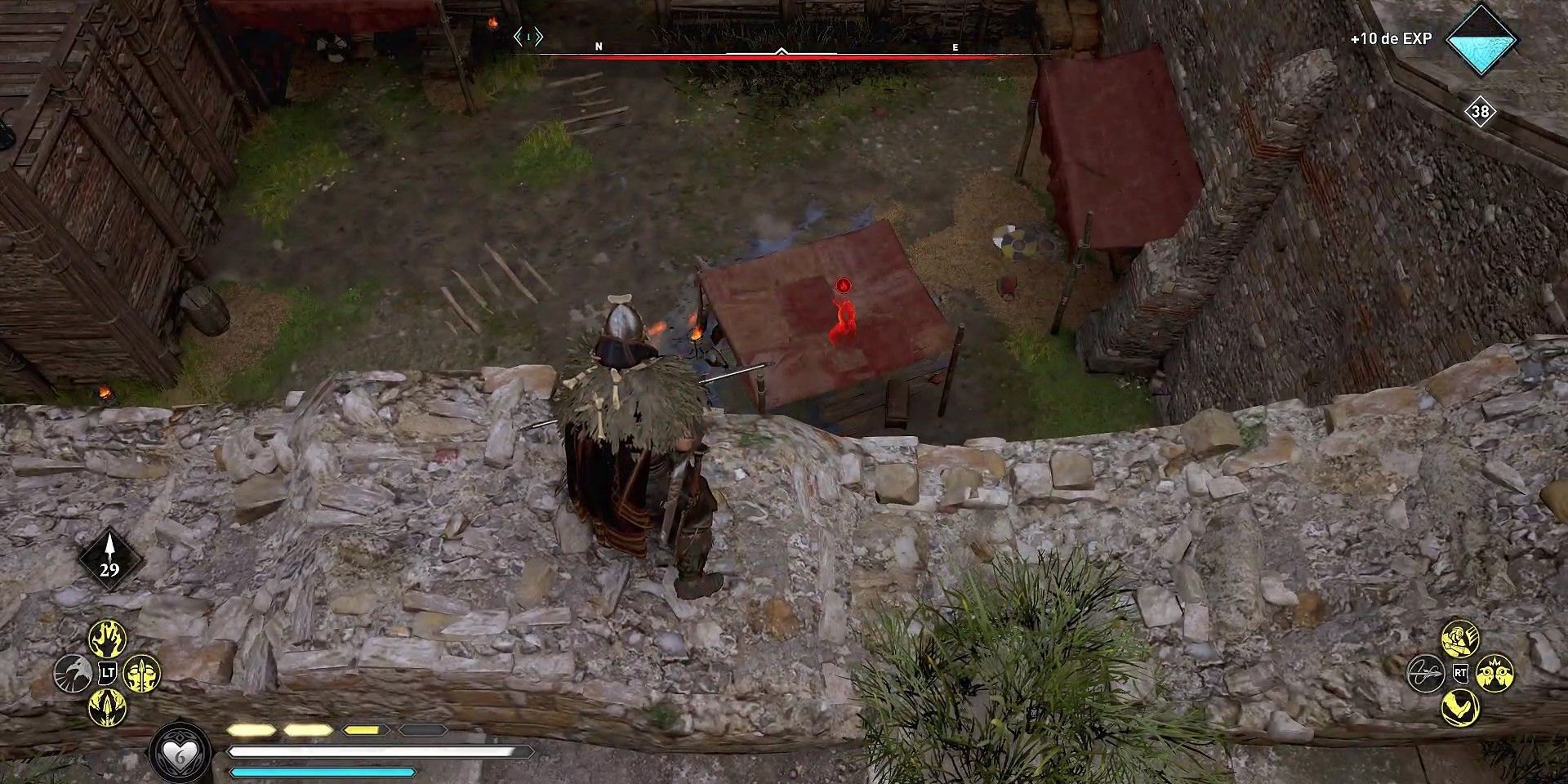 Eivor mit individueller Rüstung unter Verwendung des Raven Clan Outfit Mesh-Mods in Assassin's Creed Valhalla