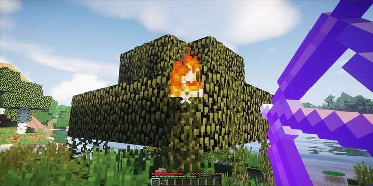minecraft-shooting-infinite-arrows-at-a-tree-on-fire.jpg (740×370)
