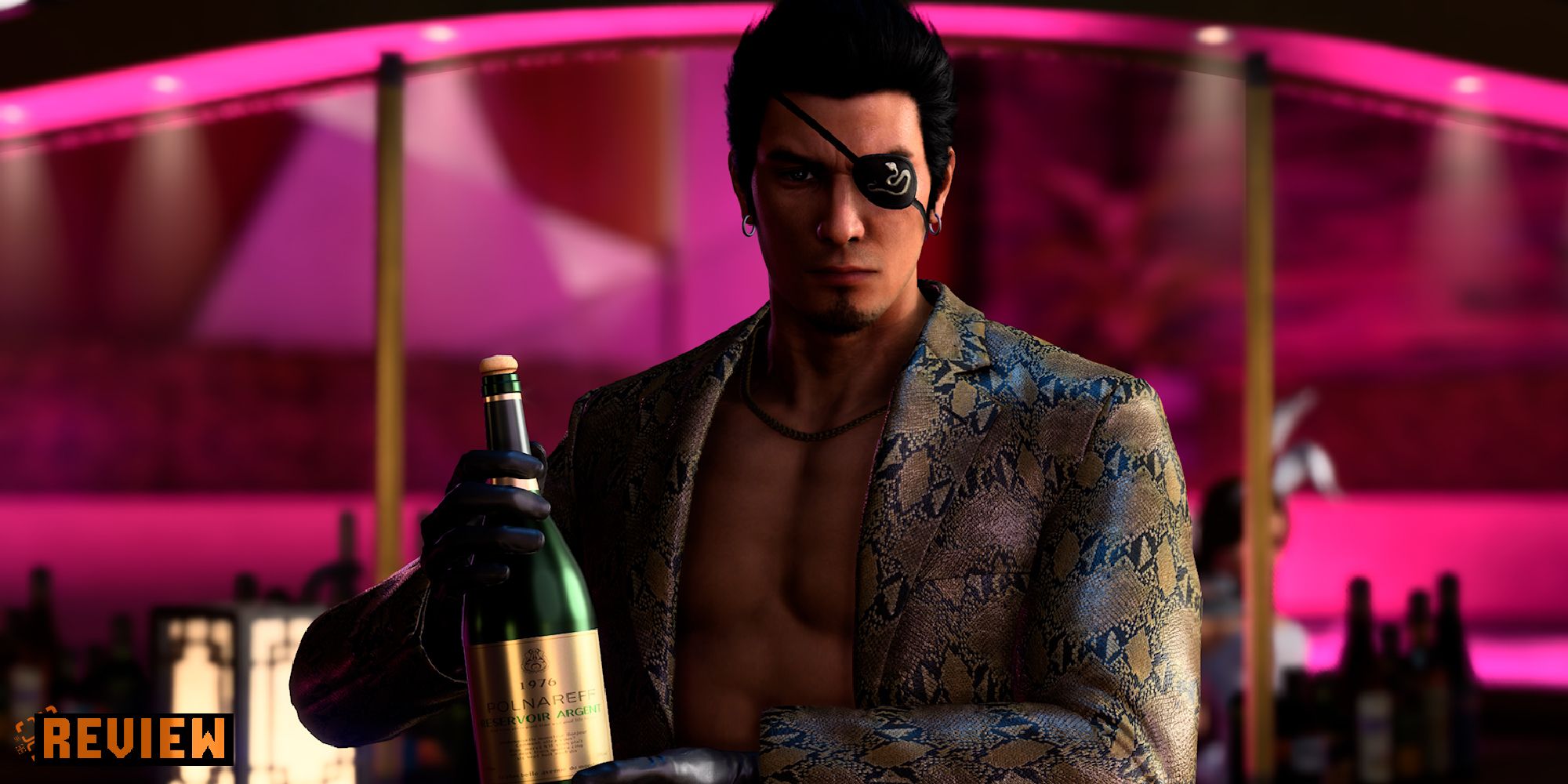Kiryu holding a bottle of champagne while dressed as Majima in Like a Dragon Gaiden