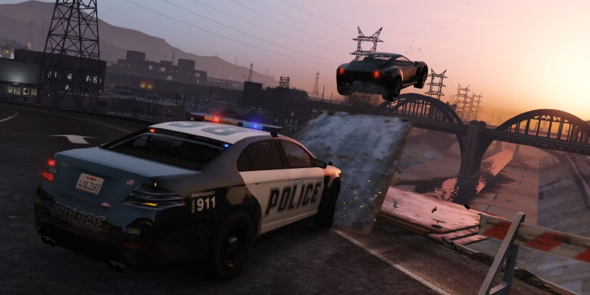 A police car chasing another car in GTA 5 
