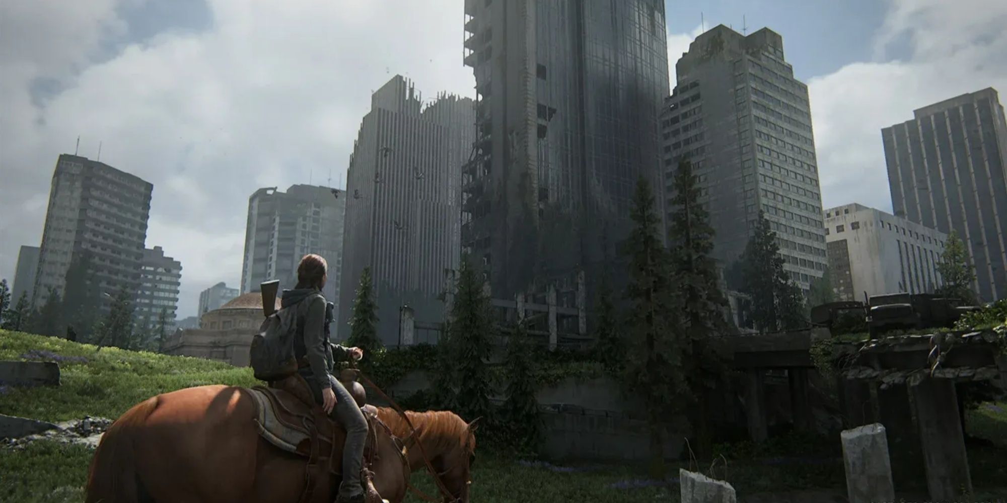eliie riding a horse in the last of us part 2