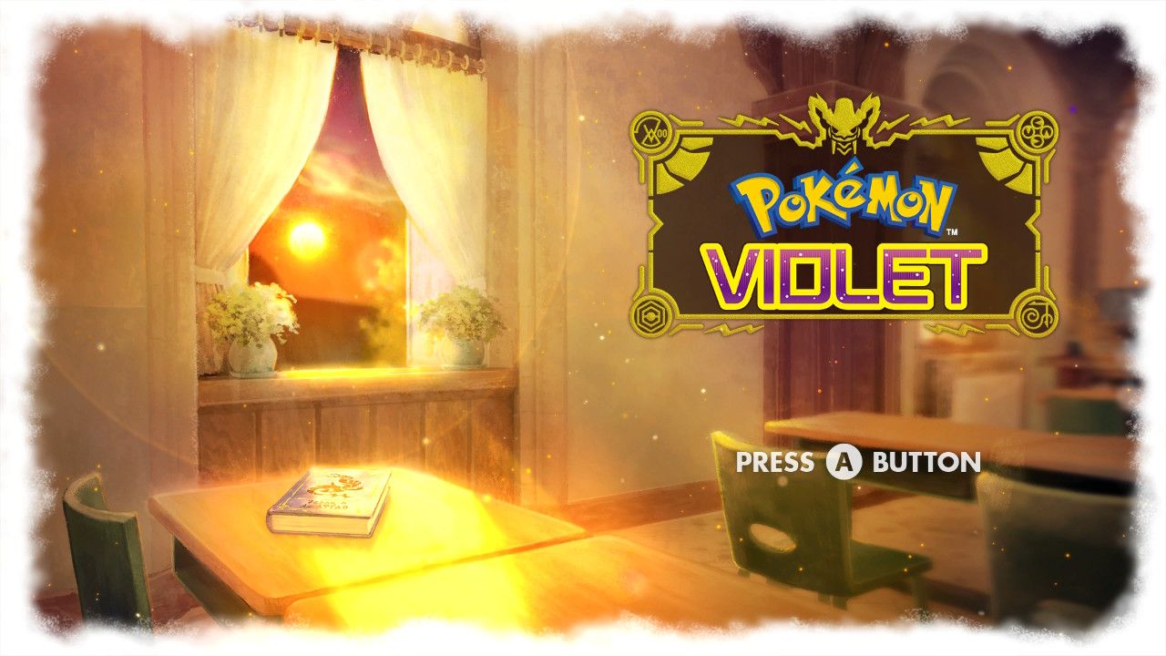Aktualisiertes Hauptmenü von Pokemon Violet, das einen Sonnenuntergang und das violette Buch auf einem Schreibtisch in einem Klassenzimmer zeigt