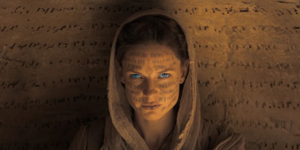 Rebecca Ferguson als Lady Jessica mit Fremen-Gesichtstattoos in Dune (2021)
