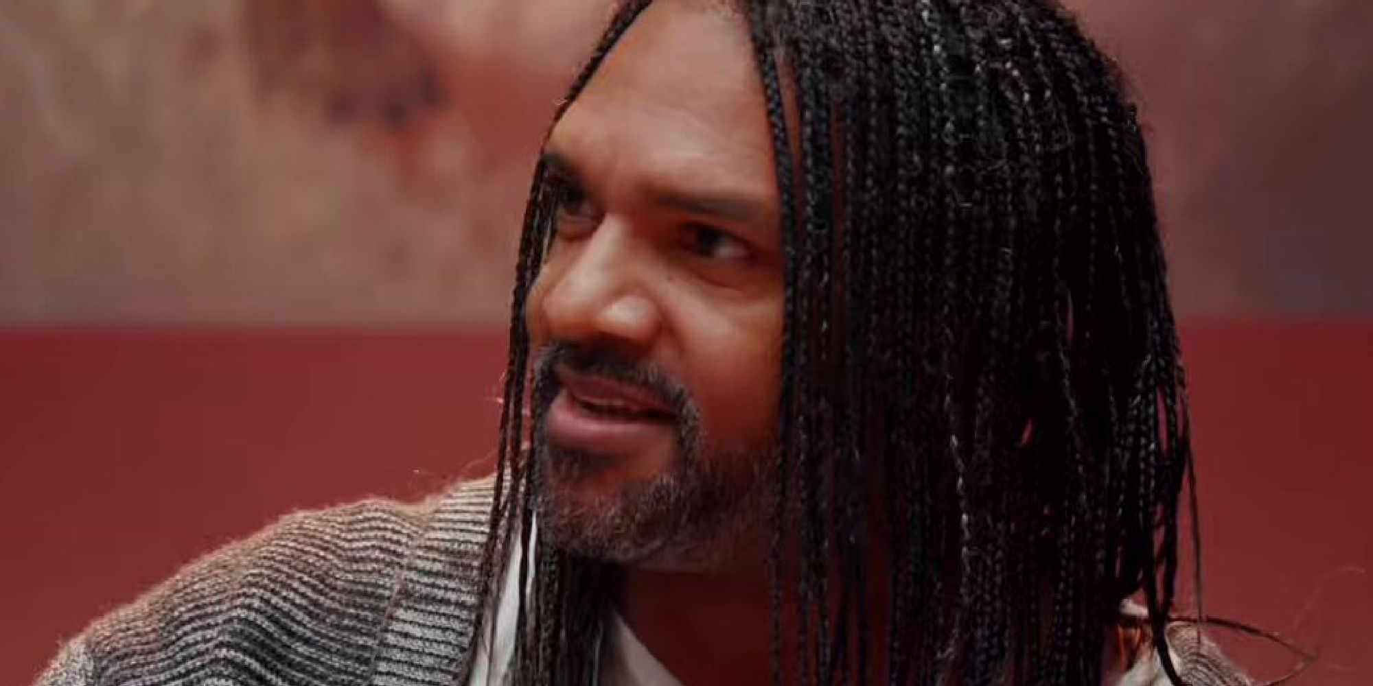 Khary Payton looking to the left on the set of Dungeons and Dragons Encounter Party