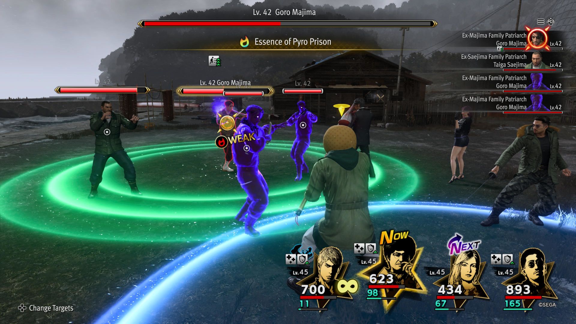 Like A Dragon Infinite Wealth, Using AOE attacks to take out the Majima clones