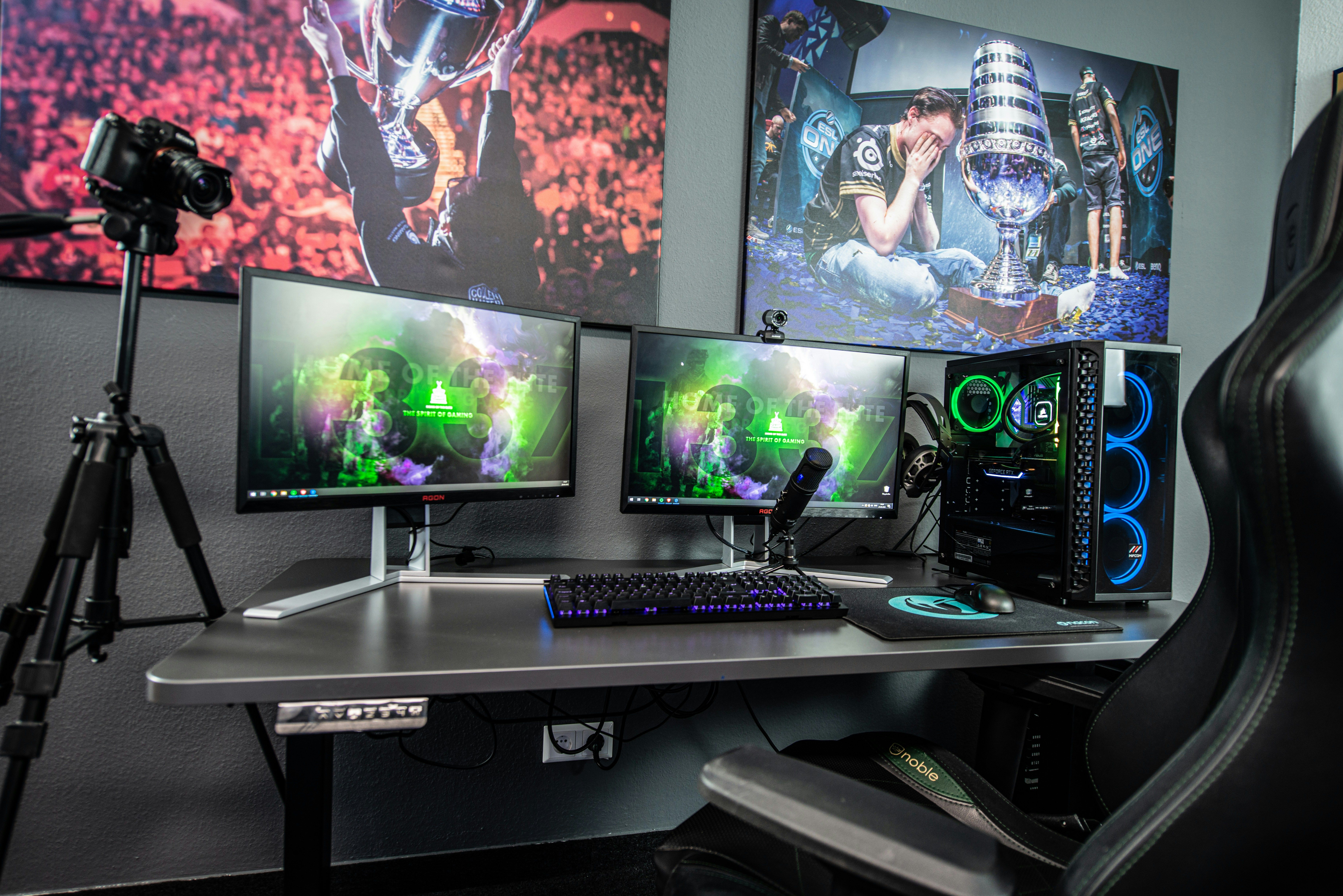 Organising PC Case