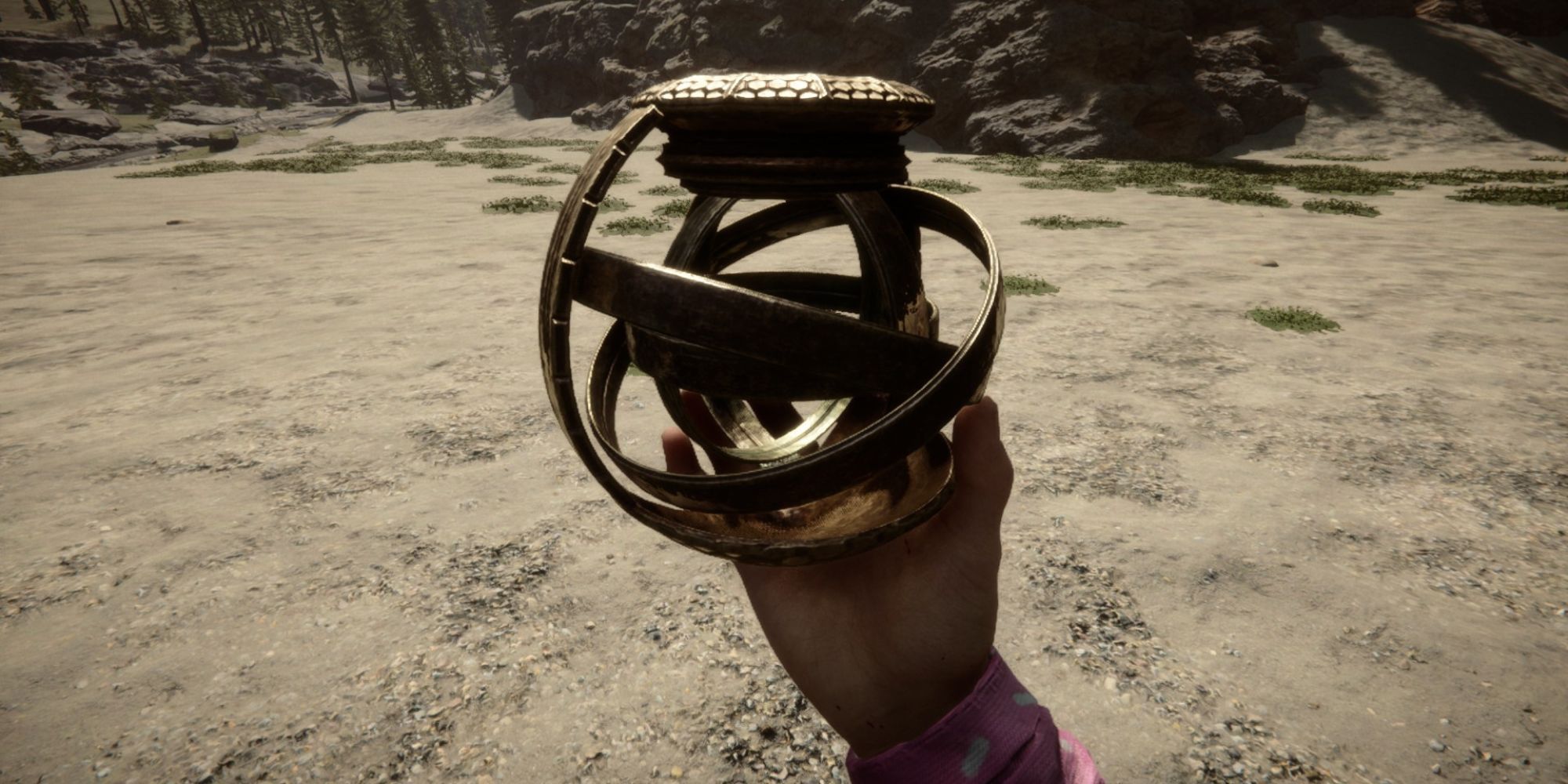 Player holds a piece of the craftable Artifact in Sons Of The Forest