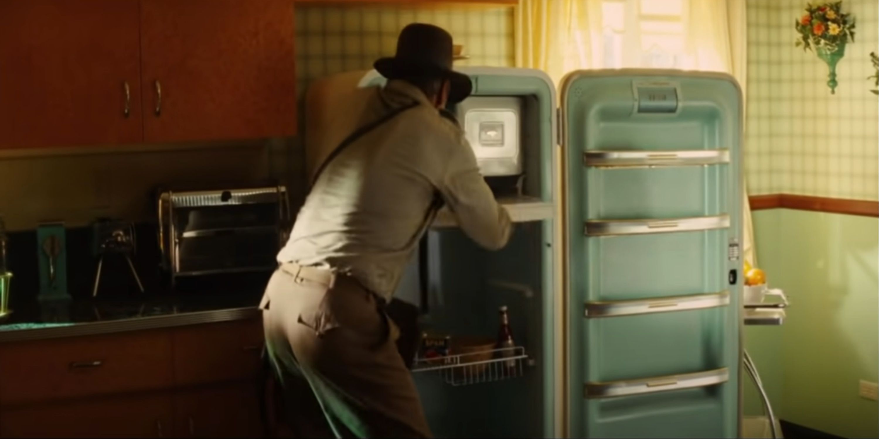 Indiana Jones Clearing Out The Lead-Lined Refrigerator In Kingdom of The Crystal Skull