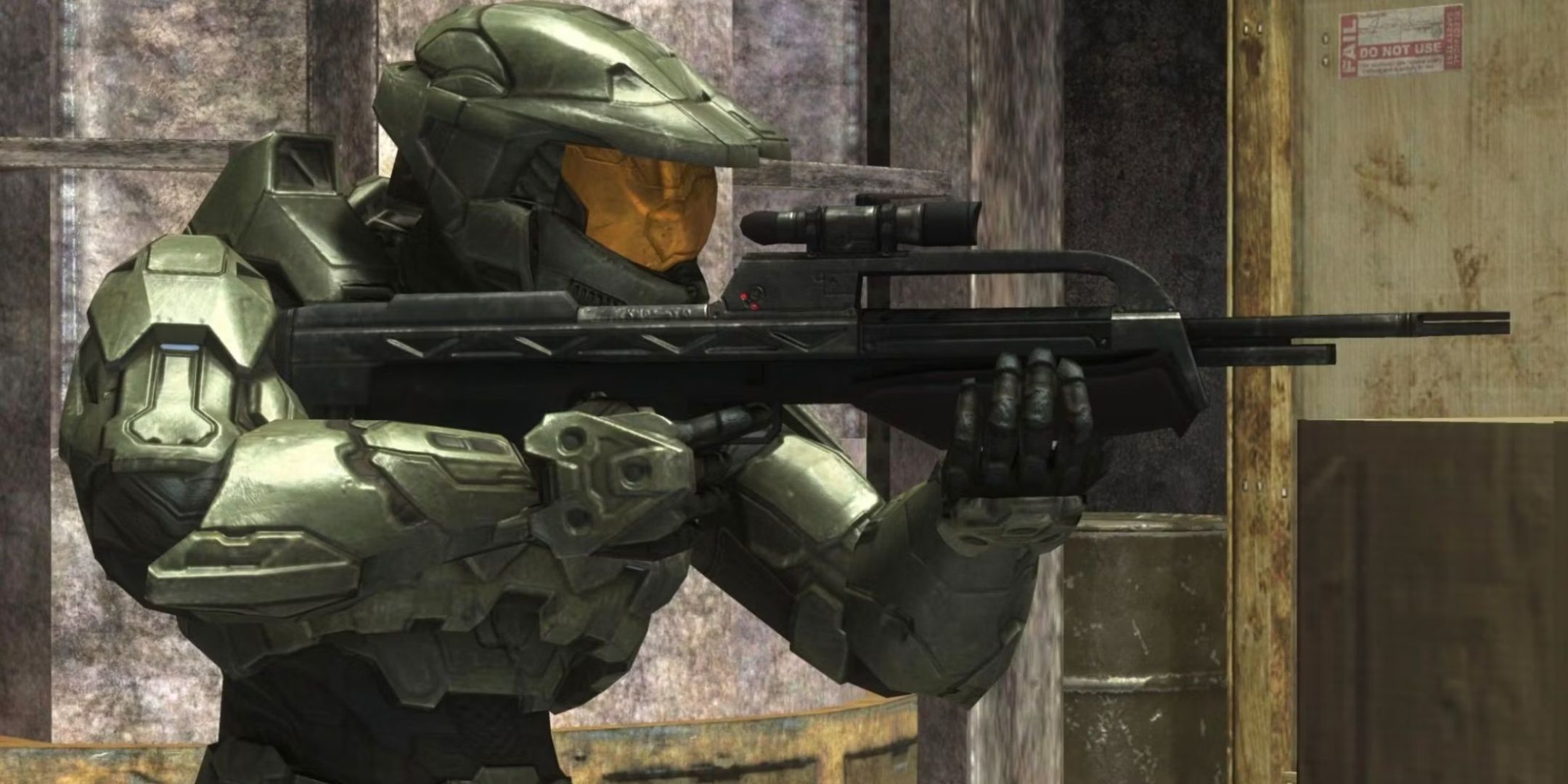 Master Chief holding a Battle Rifle in Halo 3