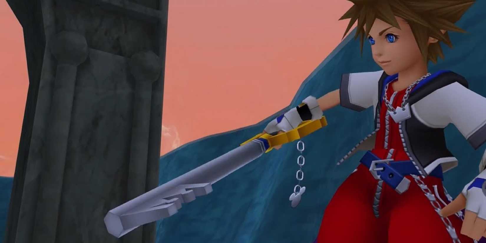 Sora holds Keyblade in the hearts of the kingdom with the mountains behind. 