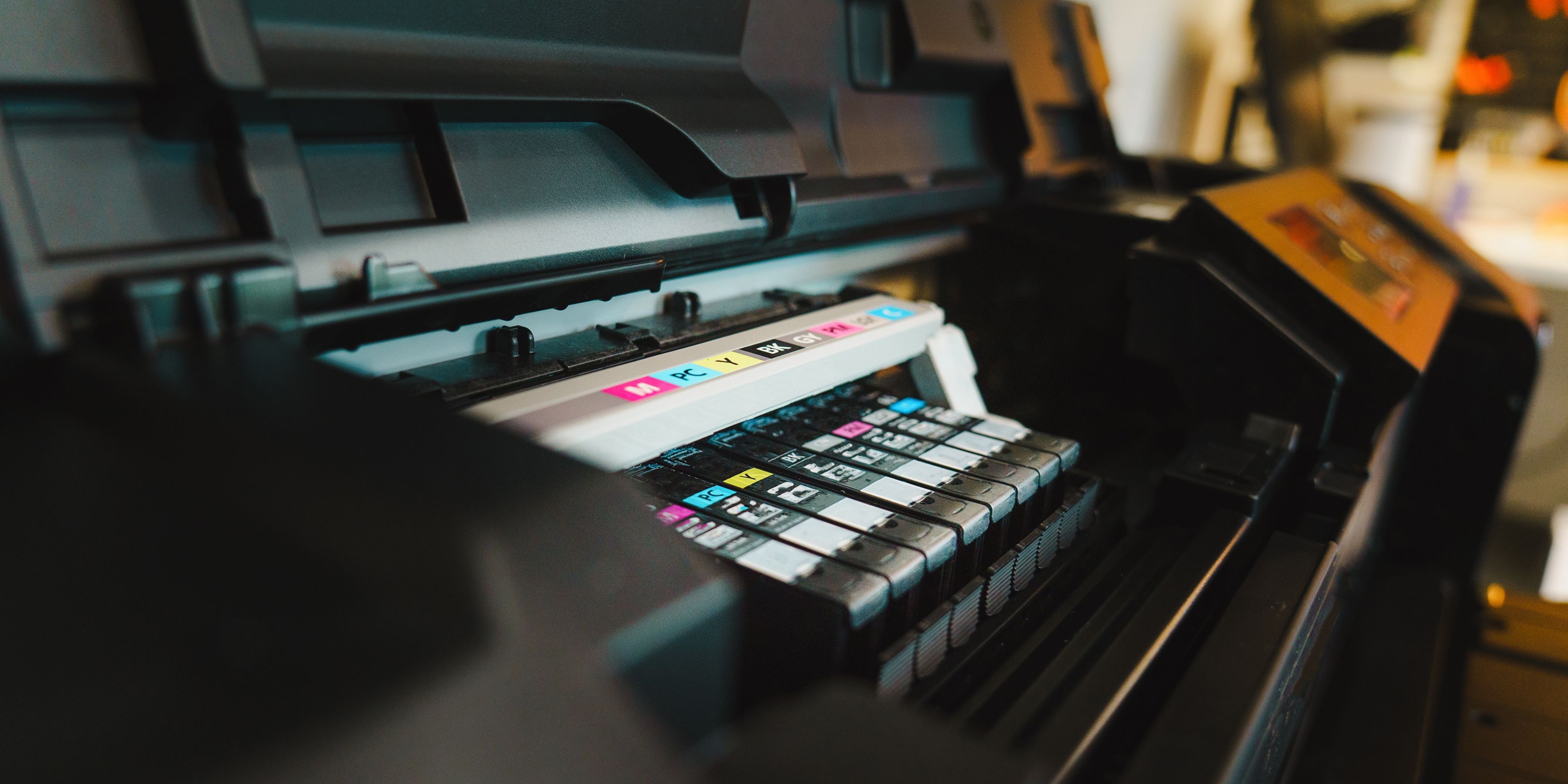 Image of ink cartridges inside printer.
