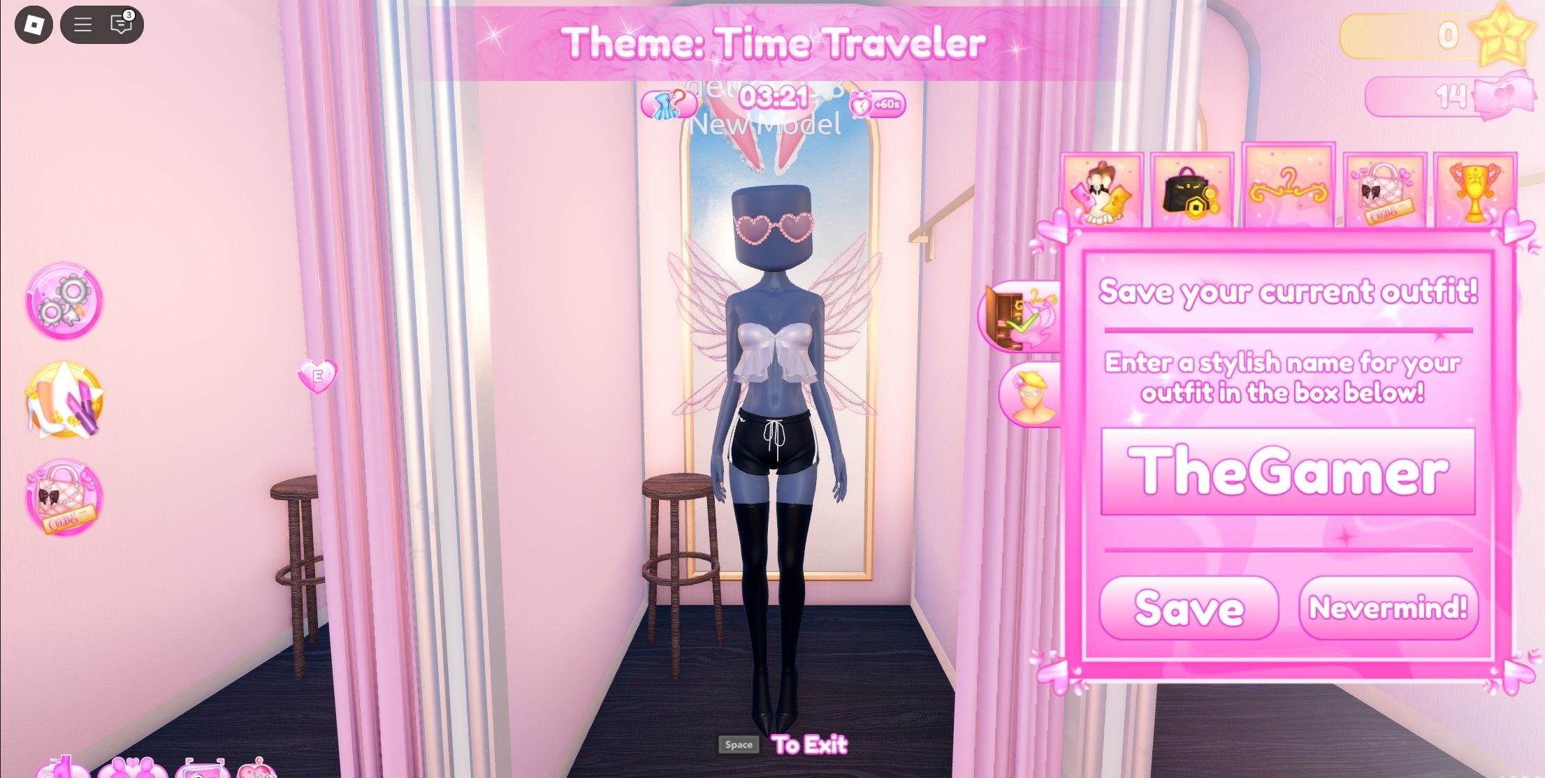 بازیکن در حال ذخیره یک لباس تحت نام TheGamer - Roblox DTI