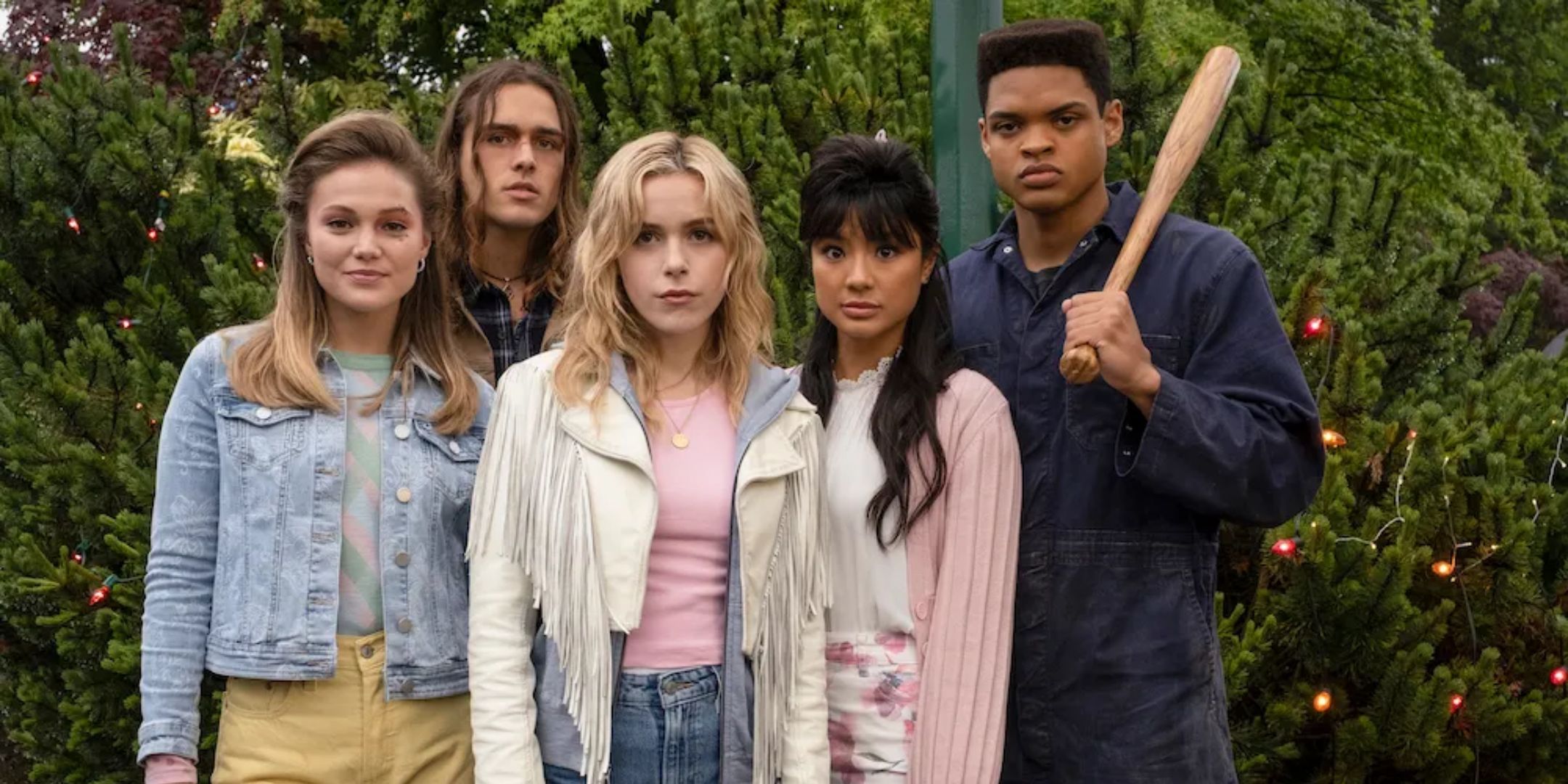 Jamie and her group are getting ready to fight in full murderers. 